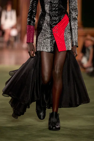Look 55